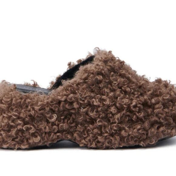 Azalea Wang Curly Shaggy Platform Clog - Picture 3 of 3